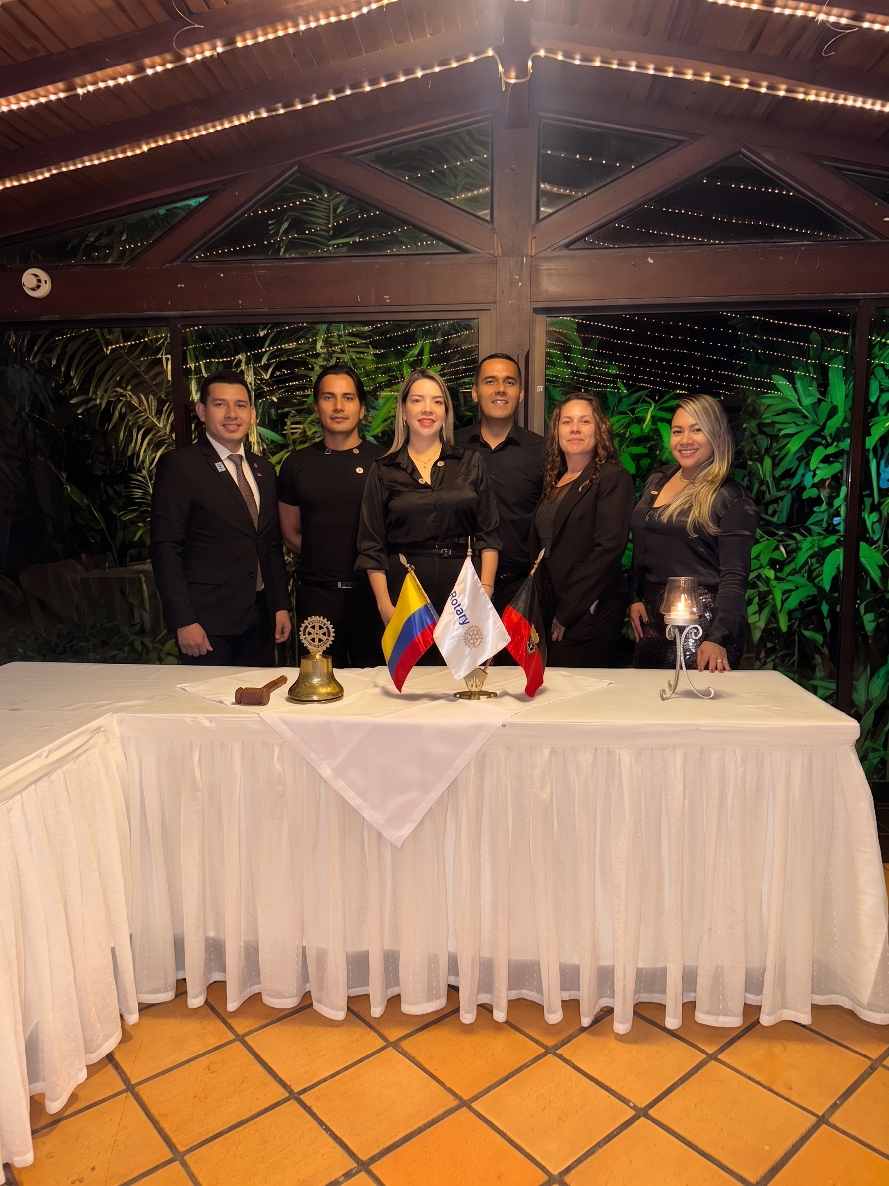 Miembros de Rotaract Casa Flora